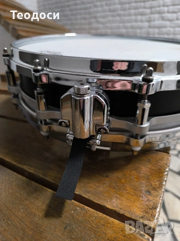 Барабанче Pearl Free Floating System Steel Shell. , снимка 3 - Ударни инструменти - 53103780