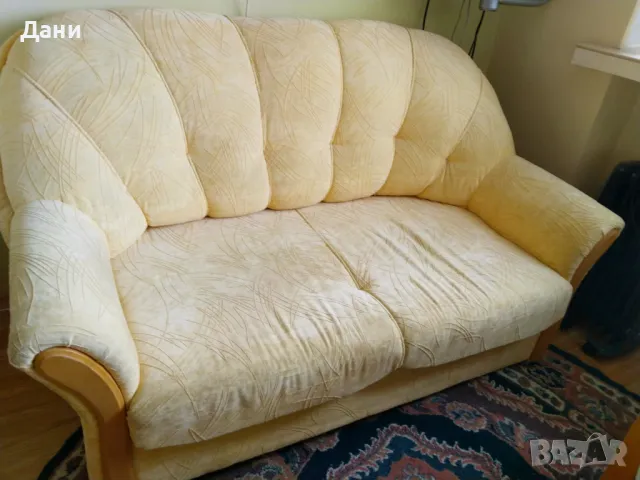 Двуместен разтегателен диван в отлично състояние удобен за спане, снимка 2 - Дивани и мека мебел - 48008697