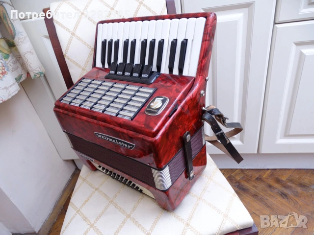 Акордеон Велтмайстер Стела 40 баса – перфектно състояние, снимка 4 - Акордеони - 53086207