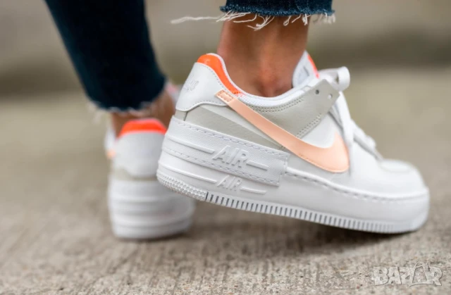 Nike Air Force 1 Shadow номер 40 ,5-41 'White/Crimson Tint/Bright Mango оригинални маратонки , снимка 4 - Маратонки - 50717763