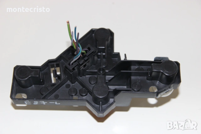 Лява платка стоп BMW E87 Serie 1 (2004-2007г.) 63216249509 / 6321 6249509 ляв ламподържач, снимка 2 - Части - 53307539