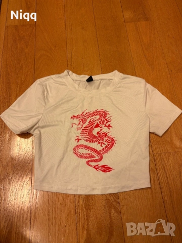 Кроп Топ Тениска Дракон, снимка 2 - Тениски - 53990660
