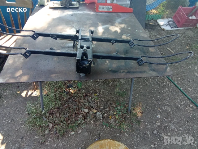 Немска стойка багажник за 2 велосипеда слага се на теглич, снимка 4 - Аксесоари за велосипеди - 50933949