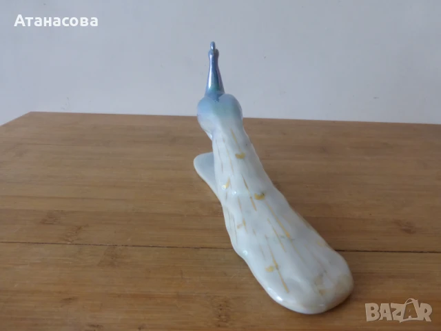 Българска порцеланова фигура Паун , снимка 6 - Декорация за дома - 50802399
