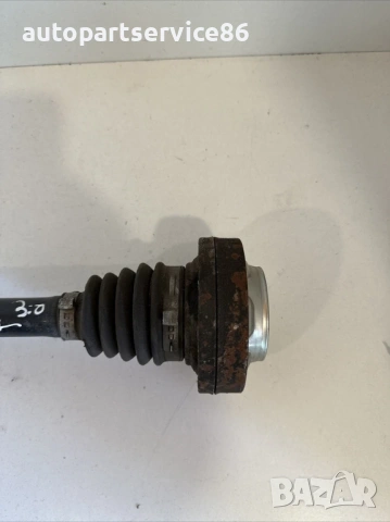 Каре на задвижващ вал заден ляв за Volkswagen Touareg 3.0 TDI (2009) 7L0501201B, снимка 3 - Части - 54157881