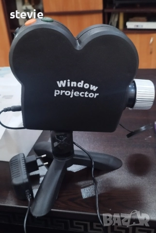 Проектор с коледна анимация 