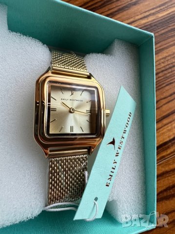 Оригинален часовник Emily Westwood , снимка 2 - Дамски - 44237058
