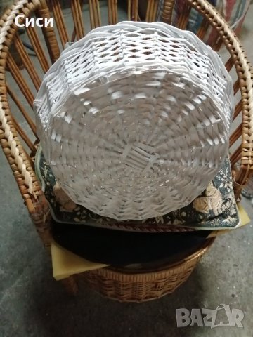 бяла плетена кошница, снимка 2 - Други - 42289431