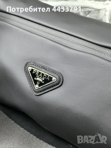 Prada чанта тип банан , снимка 3 - Чанти - 52826559