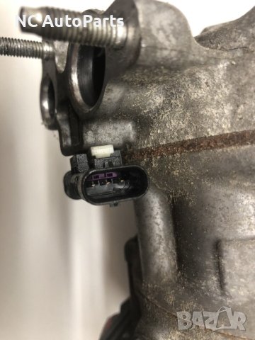 Компресор за климатик за Land Rover Ланд Ровер Дискавери 2.0 D CPLA-19D629-BF 2016, снимка 7 - Части - 42687730