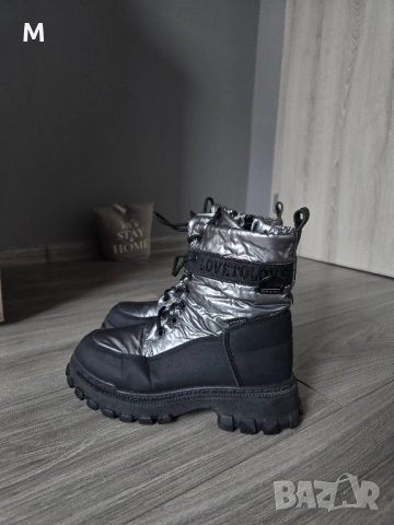 Дамски боти, снимка 2 - Дамски боти - 51997358