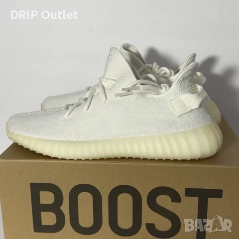 !НОВИ! Yeezy Boost 350 V2 | Cream/Triple White | + КУТИЯ, снимка 2 - Маратонки - 55750765