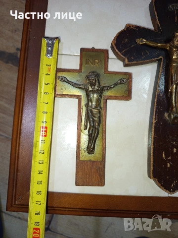Разпятие/ Кръст за стена, снимка 9 - Антикварни и старинни предмети - 54182675