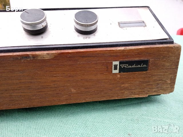 Radiola стар касетофон, снимка 4 - Радиокасетофони, транзистори - 35214768