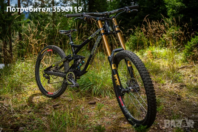 Commencal supreme v3 2015г. c
каска и обувки