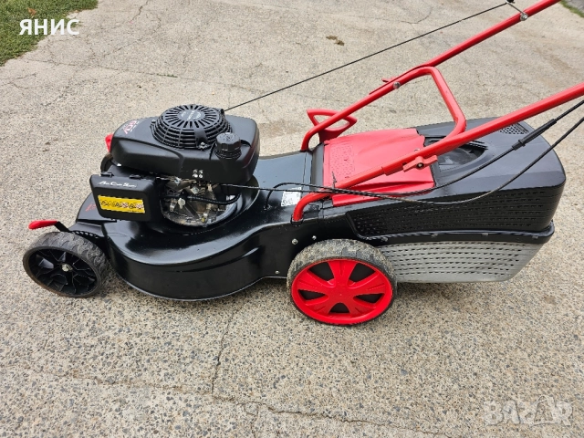 САМОХОДНА КОСАЧКА HONDA, КАТО НОВА , снимка 8 - Градинска техника - 51840474