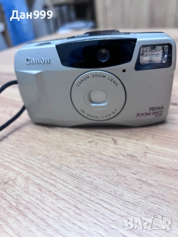 Лентов колекционерски фотоапарат Canon