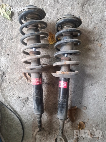 продавам за Ауди А4 Б5 предни дискове,шенкели,амонтесьори, снимка 2 - Части - 52310141