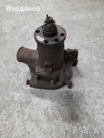 Водна помпа за трактор т 150,двигател смд 60, снимка 2 - Селскостопанска техника - 51486762