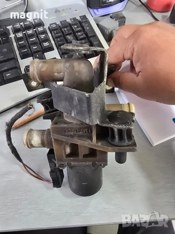 0018300684 Клапан Парно за Мерцедес Mercedes-benz W638 VITO VIANO SPRINTER, снимка 3 - Части - 54145488