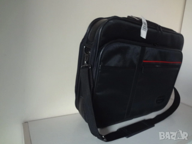 Чисто нова италианска бизнес чанта за лаптоп компютър, снимка 15 - Лаптоп аксесоари - 53078416