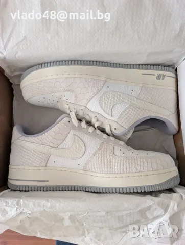 Продавам оригинални спортни обувки Nike air force 1 Special edition 