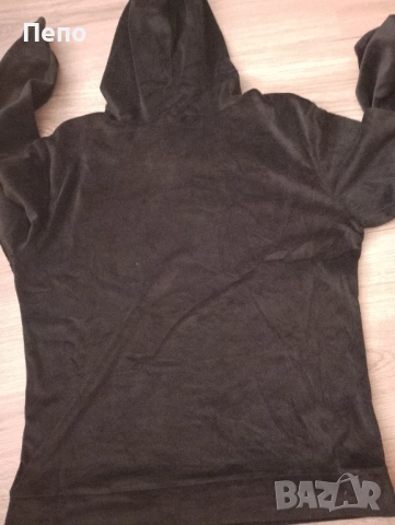 Плюшена блуза, снимка 2 - Блузи с дълъг ръкав и пуловери - 51793457