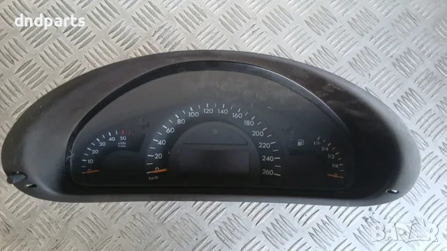 Километраж Mercedes C W203 2000 Mercedes-Benz C-Class 203 (W/S/CL) (2000-2006)