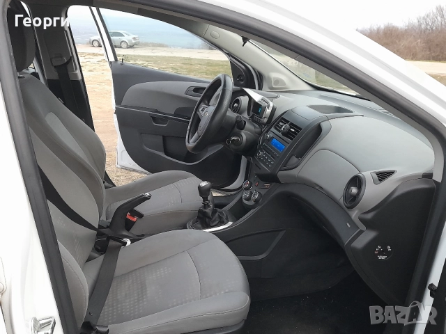шевролет авео 1.2 Газ, снимка 9 - Автомобили и джипове - 52591343