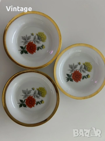 Три броя  винтидж Bavaria порцеланови чинии с позлата , снимка 6 - Колекции - 53983568