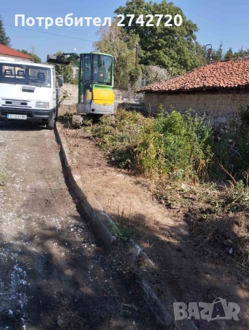 Извършване на изкопни дейности с багер и самосвал , снимка 7 - Индустриална техника - 54359954