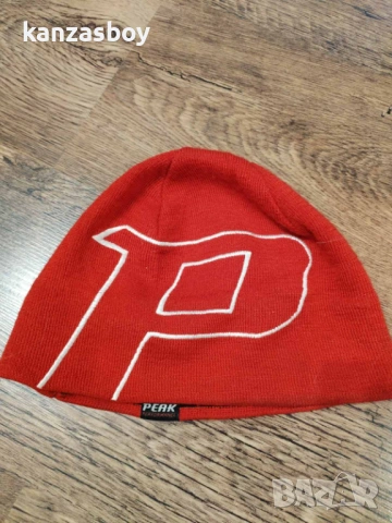 peak performance - страхотна зимна шапка L/XL, снимка 2 - Шапки - 53077720