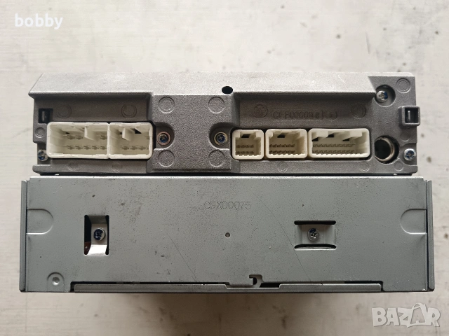 оригинално радио за AvensisT25, снимка 2 - Радиокасетофони, транзистори - 54268196