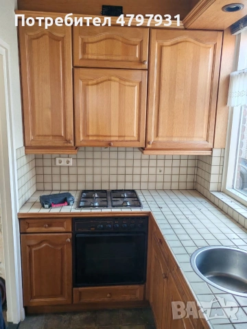 Дъбова ъглова кухня с уреди , снимка 3 - Кухни - 54207710