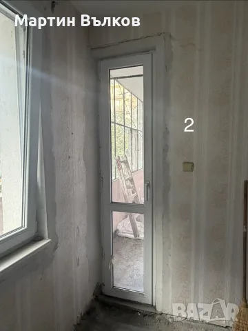 Тясна PVC врата за тераса
