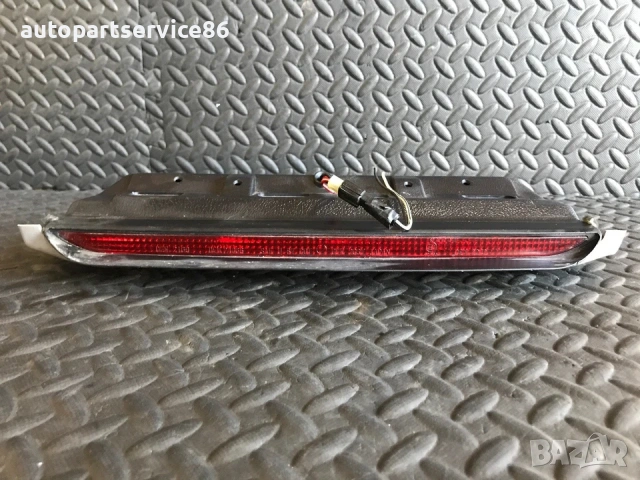 Трети стоп-светлина за капака на багажника за Subaru Legacy Estate (2001) 