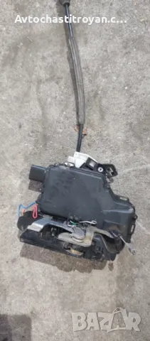 Задна Лява брава Vw Golf 4, снимка 1