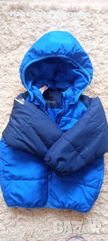Зимно яке на Adidas за момче на 2 - 3 години, снимка 2 - Детски якета и елеци - 53105883