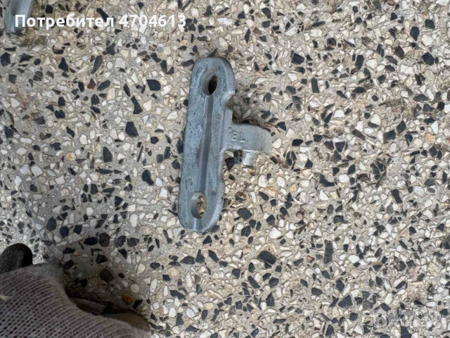 Горна и долна панта комплект за предна дясна врата на Range Rover Evoque само за 80лв. BJ32223A, снимка 7 - Части - 53117096