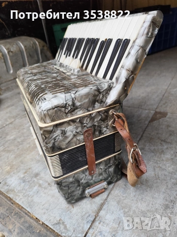 Акордеон Weltmaster 80 басов , снимка 6 - Акордеони - 54207833