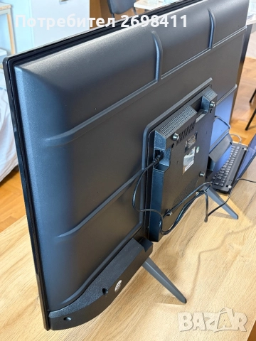 FHD LED 40" телевизор Smart Tech, снимка 6 - Телевизори - 52080755