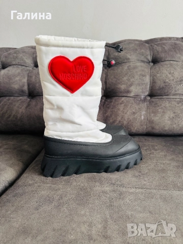 Ботуши love Mschino 