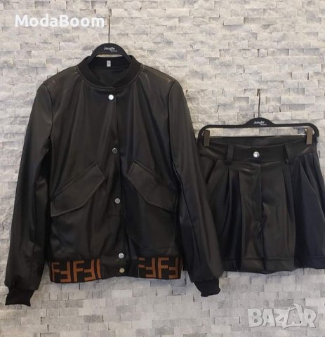 Дамски кожен комплект 