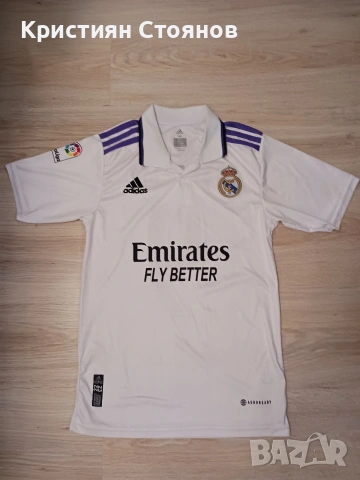 екип на Real Madrid 