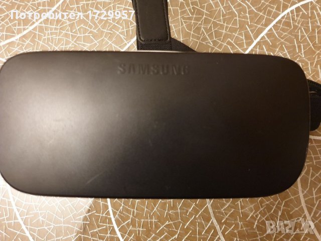 Очила за виртуална реалност Samsung Gear VR, снимка 3 - 3D VR очила за смартфон - 32183339