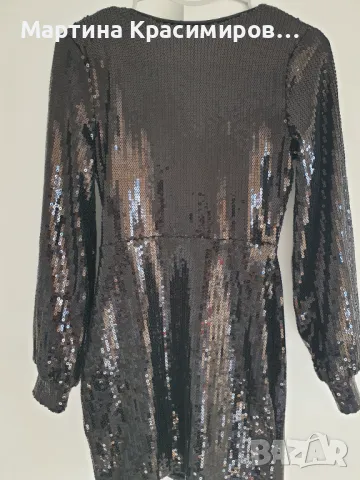 Рокля с пайети 