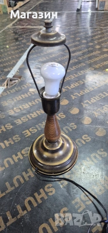 Нощна лампа 