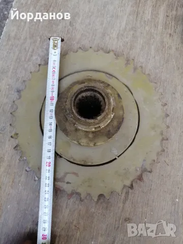 Зъбно колело за косачка Е302 , снимка 2 - Селскостопанска техника - 47366040