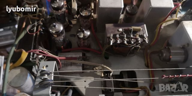 Braun лампов рисивър, снимка 3 - Ресийвъри, усилватели, смесителни пултове - 37701420