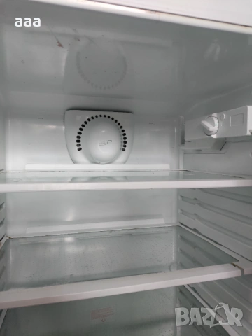 Хладилник с горна камера Ariston EDFV291X/1EU, снимка 5 - Хладилници - 54151667
